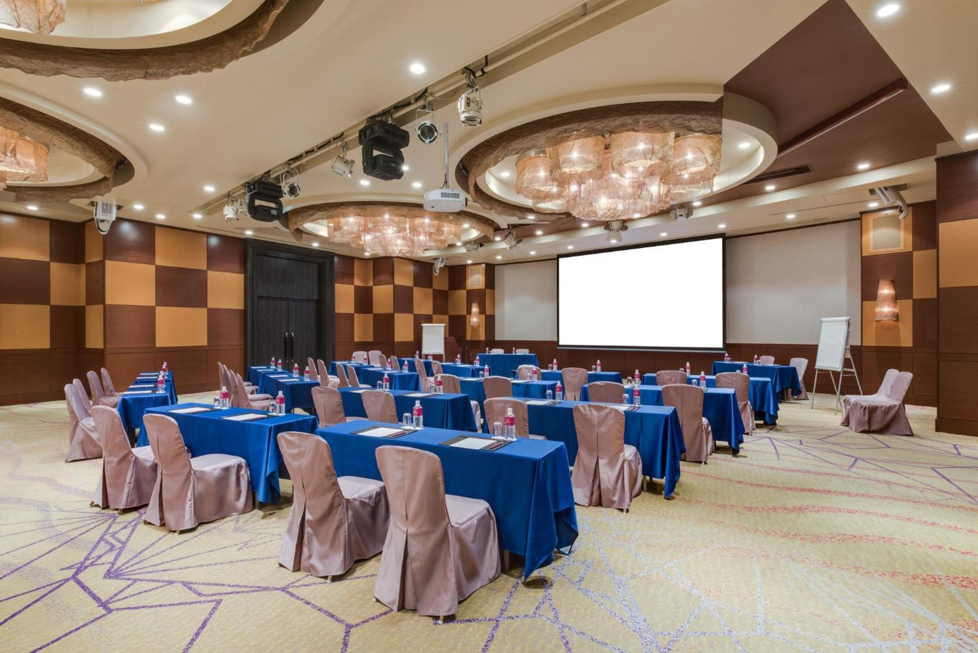 Ana Crowne Plaza Okayama By Ihg Hotel Kültér fotó